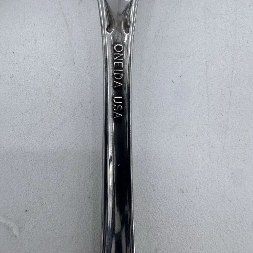 Oneida Arbor Rose True Rose 7.25